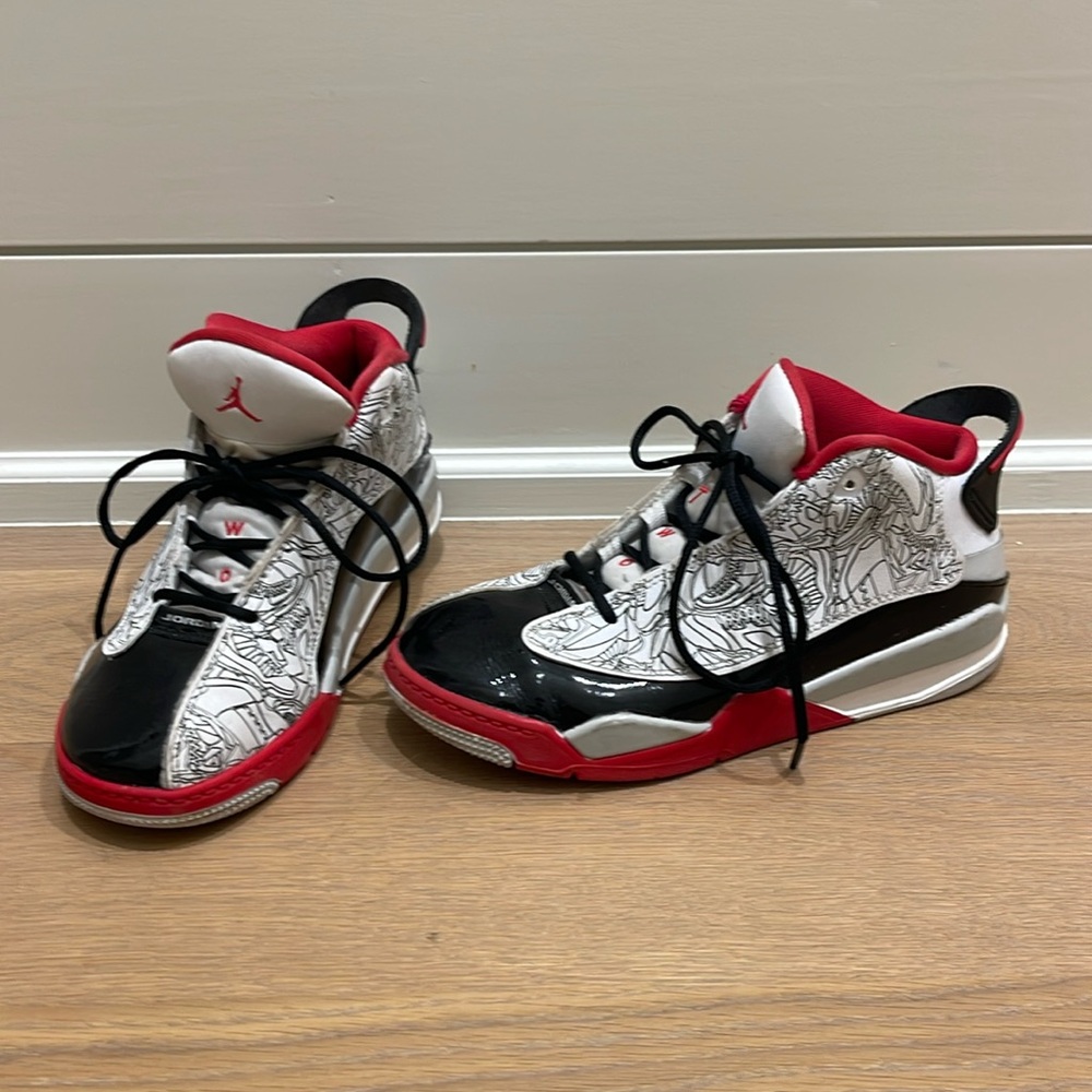Nike. Kids. Jordan. Red, Black, White. Size 3. Gently Used. Good condition.